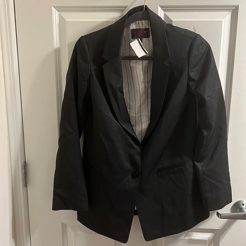 Thomas Pink black Blazer